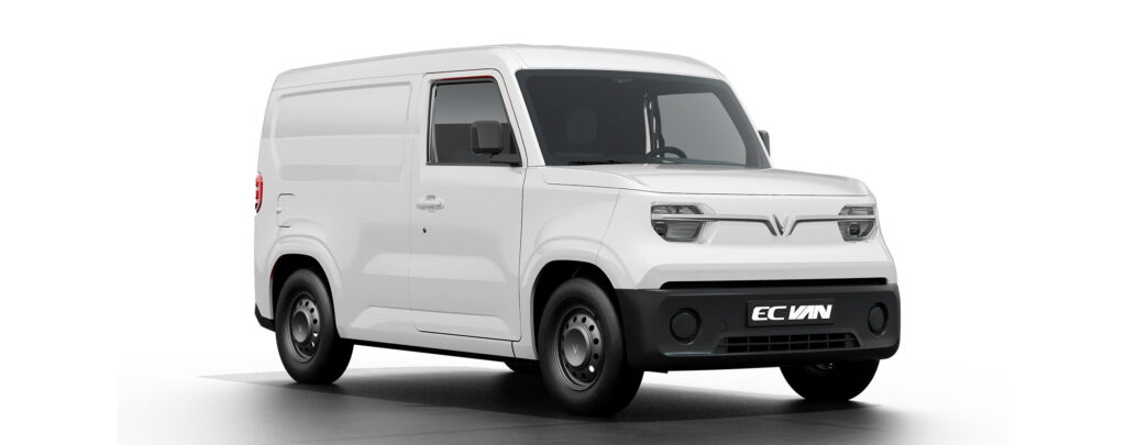 z6596031342597 45f64f2e5284e5738f23def325c556e2 VinFast ra mắt EC VAN Và Tầm Nhìn Giao Thông Xanh